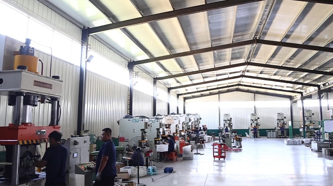 Factory vs trading company - the XCWY manufacturing plant in Nanpi County