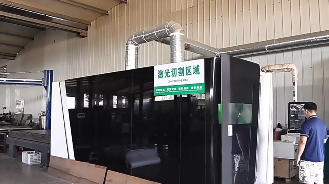 Laser cutting vs punching - 12,000 W fiber laser cutting cell at XCWY